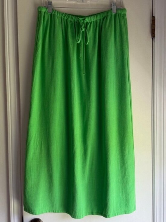 Dresses & Skirts - Women's Green Drawstring Waist Midi Skirt😉